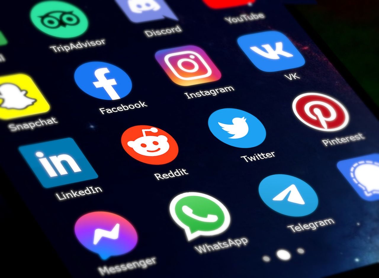 Cover image for: Digital Evidence in the Courtroom: The Power of Social Media